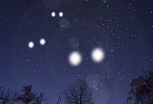 Βίντεο: «Βροχή» από UFO στη  Ν. Ζηλανδία