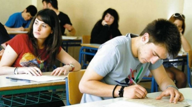 Πανελλαδικές εξετάσεις: Τα θέματα στα Μαθηματικά των ΕΠΑΛ