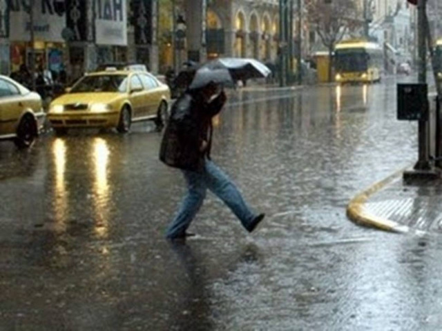 Βροχές και καταιγίδες σε όλη τη χώρα