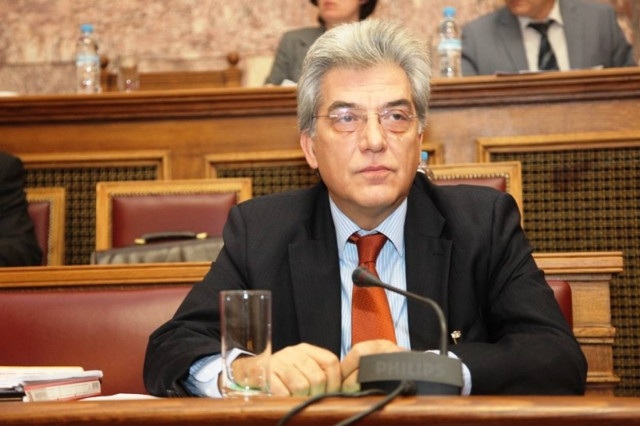 Αντιμέτωπη με «στάση πληρωμών» η ΔΕΗ