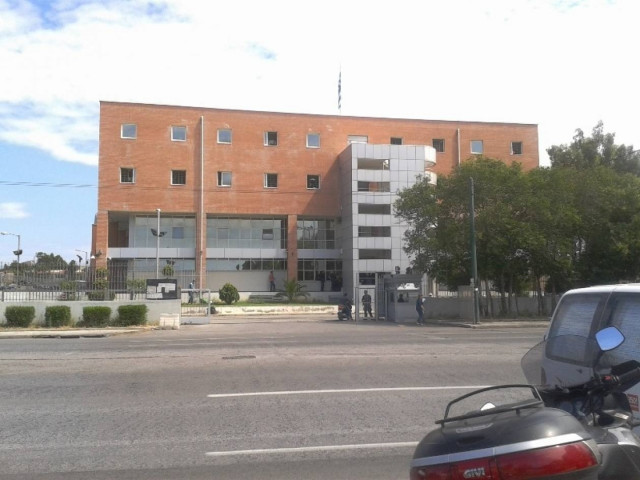 Συμπλοκές και ένταση στο κτήριο Διεύθυνσης Αλλοδαπών