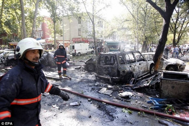 Αυξάνονται οι νεκροί από την επίθεση στην Τουρκία