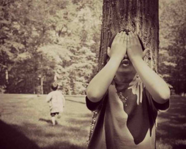 Είμαστε ακόμα ζωντανοί: Για όσους γεννήθηκαν πριν το 1980 (vid)