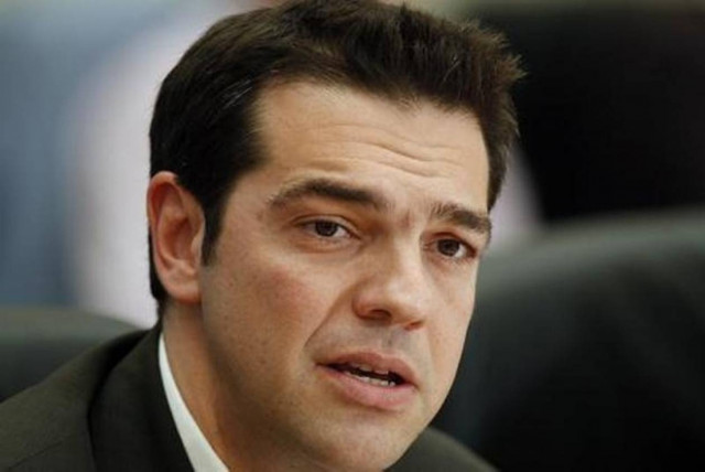 Ο Αλ. Τσίπρας στο υπουργείο Εθνικής Άμυνας