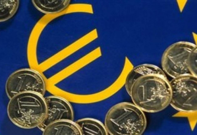 Σχέση «αγάπης-μίσους» των Ευρωπαίων με το ευρώ