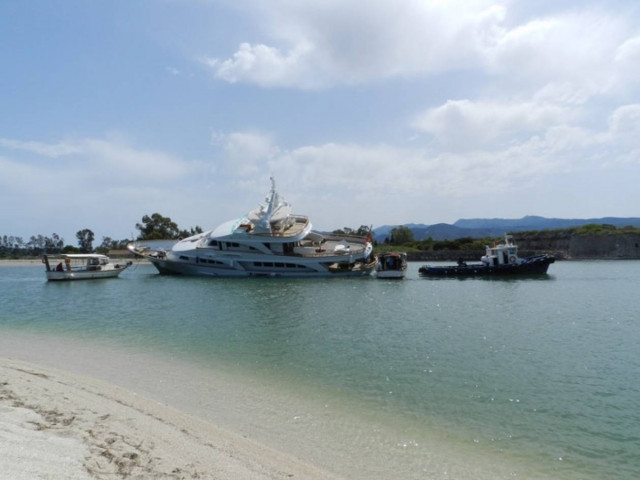 Προσάραξη τουριστικού σκάφους στη Λευκάδα