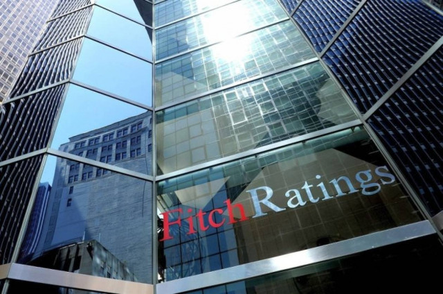 Fitch: Απίθανη η έξοδος της Ελλάδας από το ευρώ
