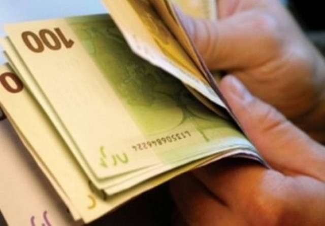 Τα απίθανα επιδόματα συνεχίζονται -280 ευρώ για πλύσιμο χεριών