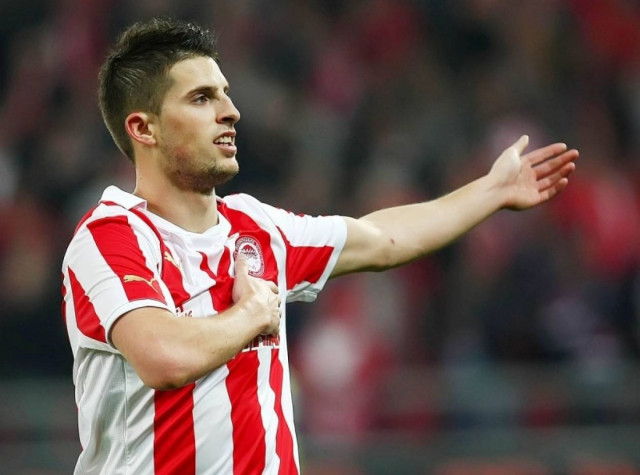 Μιραλάς: «Σέβομαι απόλυτα τον Ολυμπιακό και το συμβόλαιό μου»