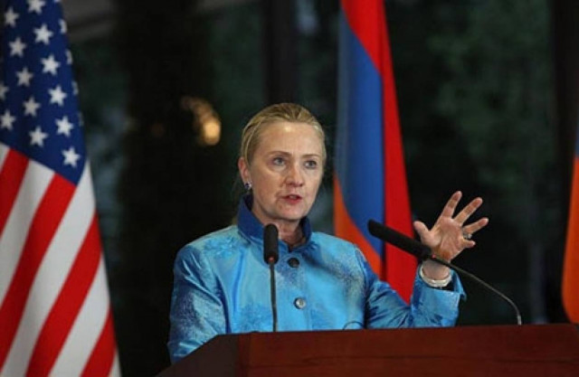 Χ. Κλίντον: Ο Άσαντ πρέπει να μεταβιβάσει πλήρως της εξουσία