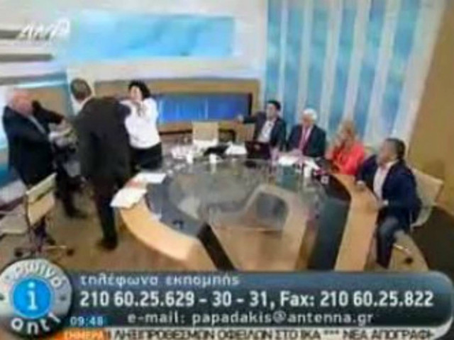 Ο Κασιδιάρης χαστούκισε την Κανέλλη: χαμός στο Twitter