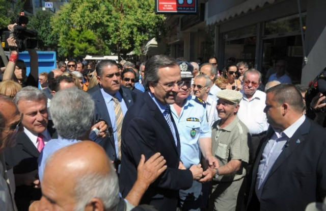 Δίπλα στους πολίτες ο Αντώνης Σαμαράς