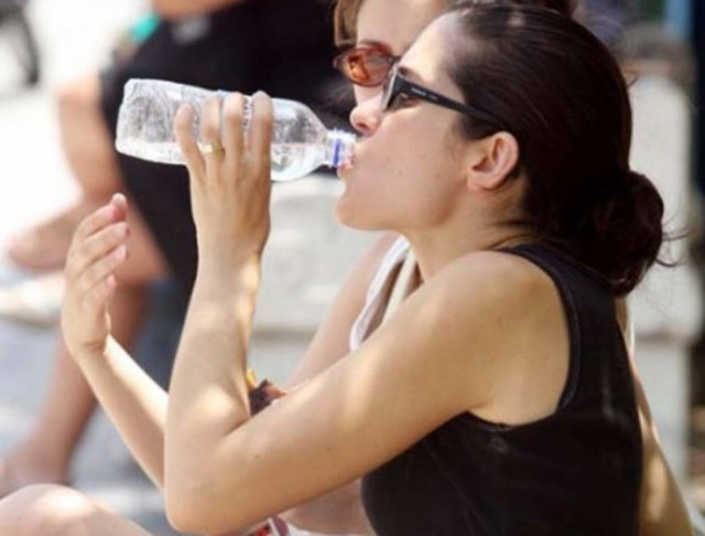 «Χτυπάει» 35 ο υδράργυρος