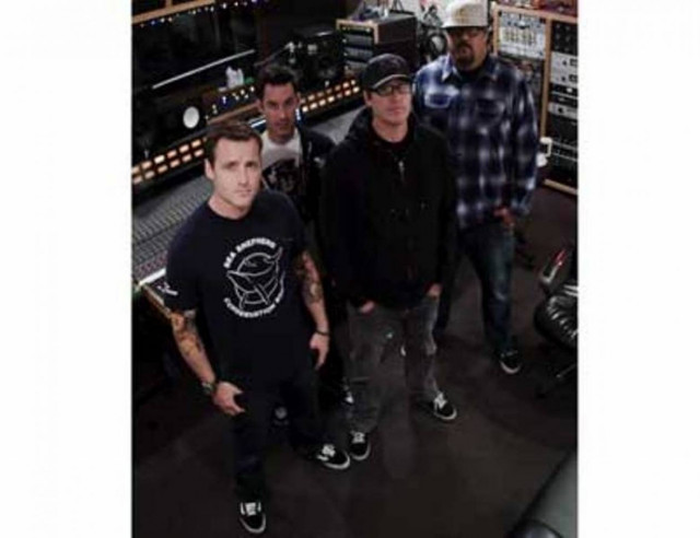 Οι Pennywise live στο Fuzz Club