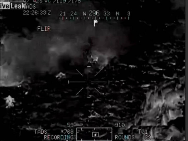 Επίθεση σε Αφγανούς Ταλιμπάν από ελικόπτερο Apache (vids)