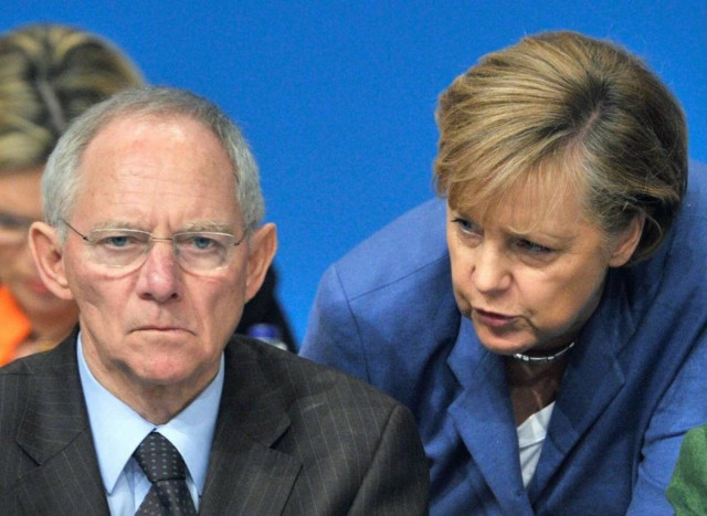 Ο Σόιμπλε αφήνει έκθετη τη Μέρκελ