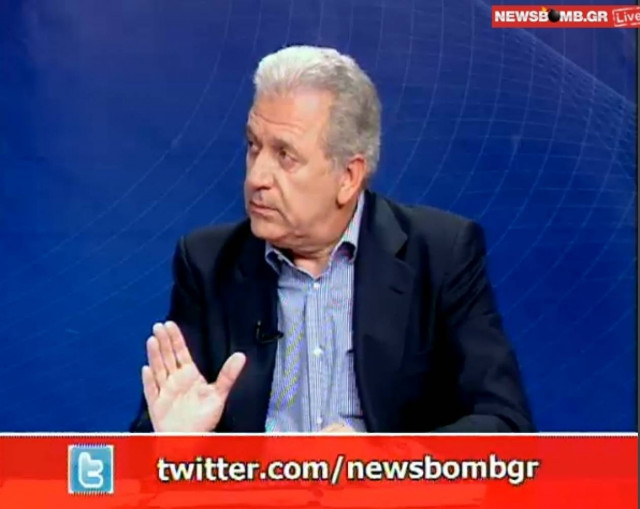 Δ. Αβραμόπουλος: Δεν πρέπει να περιμένουμε τους ξένους