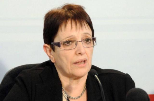 Live η διακαναλική συνέντευξη της Α. Παπαρήγα