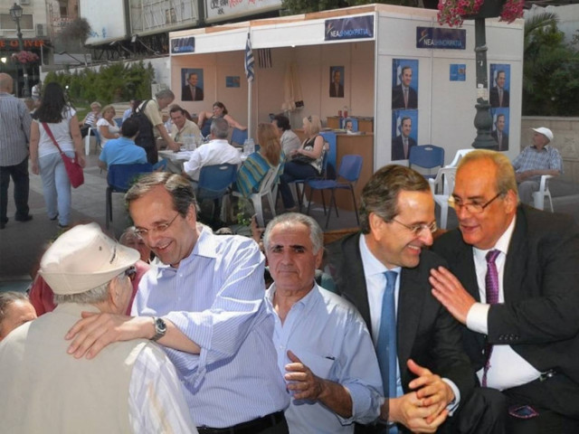 Ηγετική εμφάνιση Σαμαρά στον Πειραιά