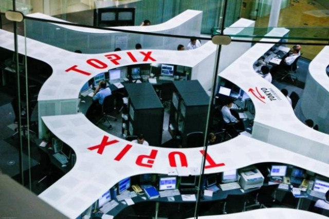 Άνοιγμα με πτώση στο Τόκιο