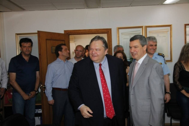 Βενιζέλος: Μείζονος σημασίας το θέμα της ασφάλειας