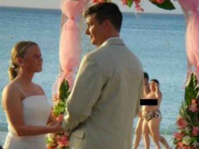 Τα καλύτερα photobombings από γάμους! (pics)