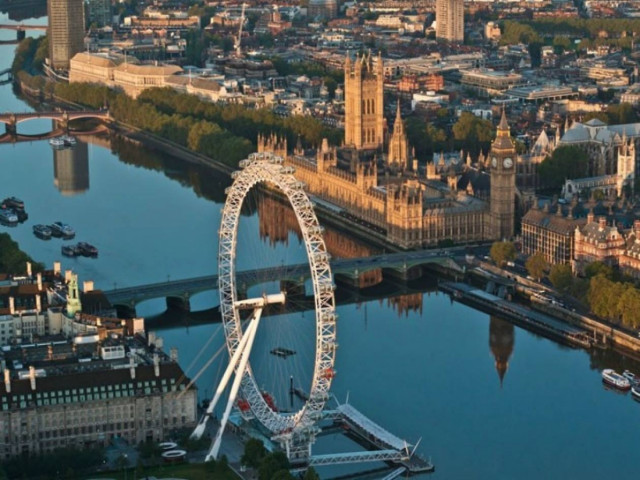 Εκπληκτικές εναέριες φωτογραφίες από το Λονδίνο!