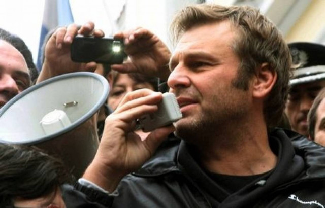 Απόστολος Γκλέτσος: Ποτέ δεν είπα να πάρουμε τις καραμπίνες (video)