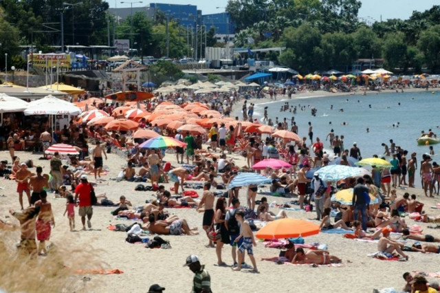 Οι Αθηναίοι ψήφισαν… παραλία δαγκωτό!