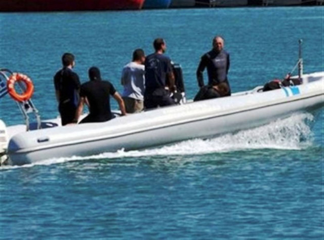 Βύθιση αλιευτικού σκάφους στον Κορινθιακό κόλπο