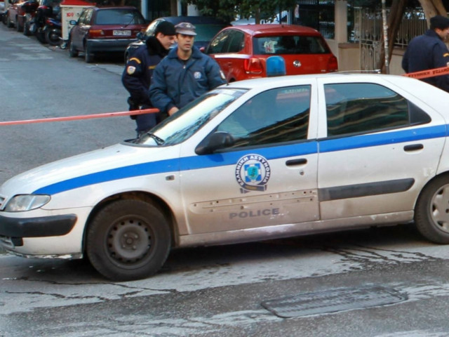 Σκηνές Φαρ Ουέστ στις Σέρρες...