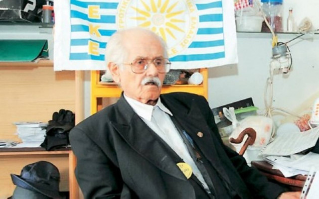 Ο «Χαρίζω οικόπεδα» είπε «βλάκες» Καμπουράκη-Οικονομέα