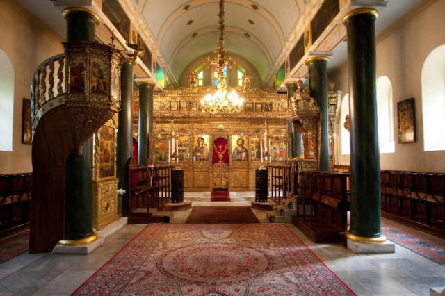 Hurriyet: Να ανοίξει η Θεολογική Σχολή Χάλκης ζητά η Ομογένεια