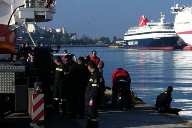 Μυστήριο με τον θάνατο 64χρονης στον Πειραιά
