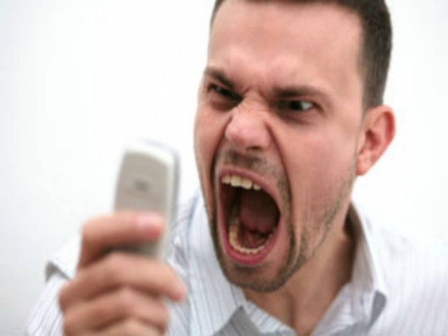 Γυναίκες: 7 πράγματα που μπορεί να σε κάνουν έξαλλο μαζί τους