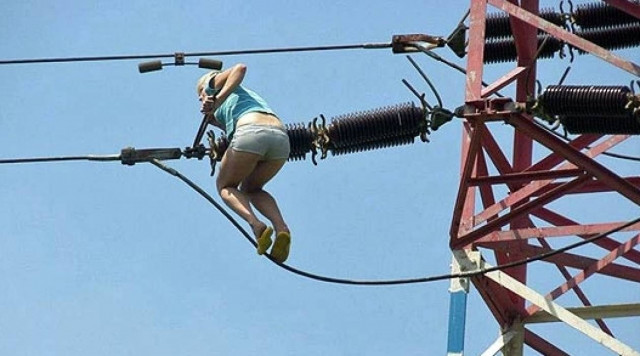 Από το πολύ χασίς μπέρδεψε τον πυλώνα με γέφυρα