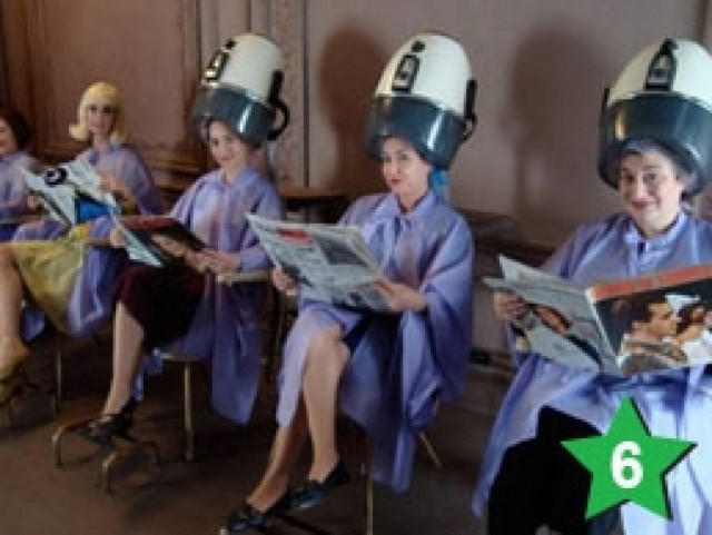 Οι υπηρέτριες το κάνουν καλύτερα