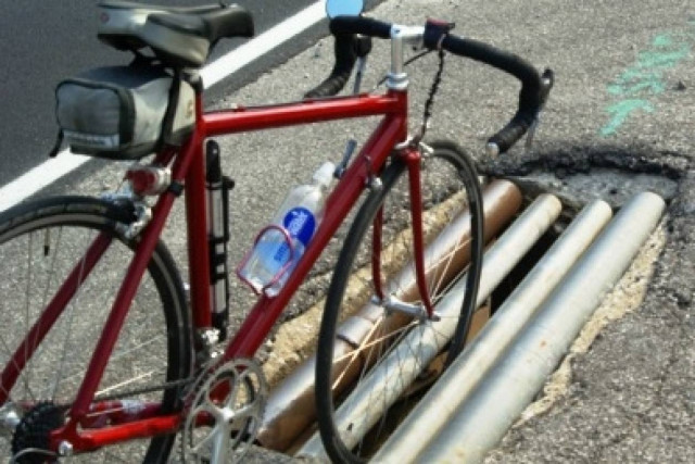 Ποινή φυλάκισης 30 ημερών σε ποδηλάτη λόγω έλλειψης διπλώματος