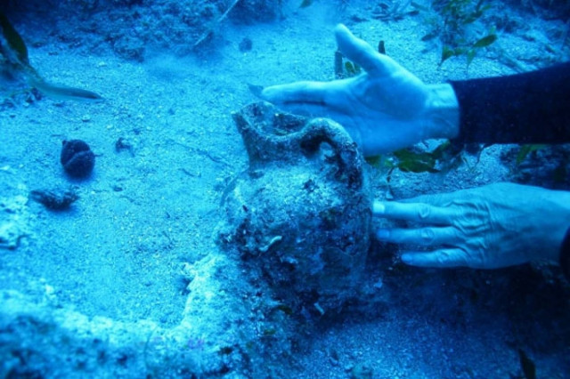 Έκλεβαν τμήματα απο ναυάγιο στο Γύθειο