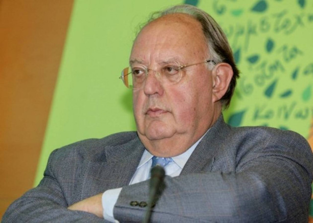 Τακτικό συνέδριο στο ΠΑΣΟΚ ζητά ο Θ. Πάγκαλος