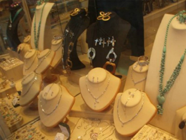 Καλλιθέα: Διάρρηξη σε κοσμηματοπωλείο