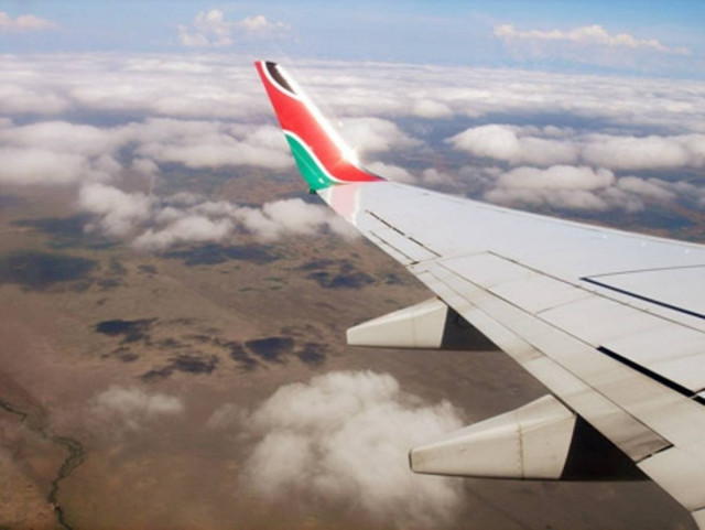 Αποζημίωση σε δημοσιογράφο που ταξίδευε δίπλα σε πτώμα…