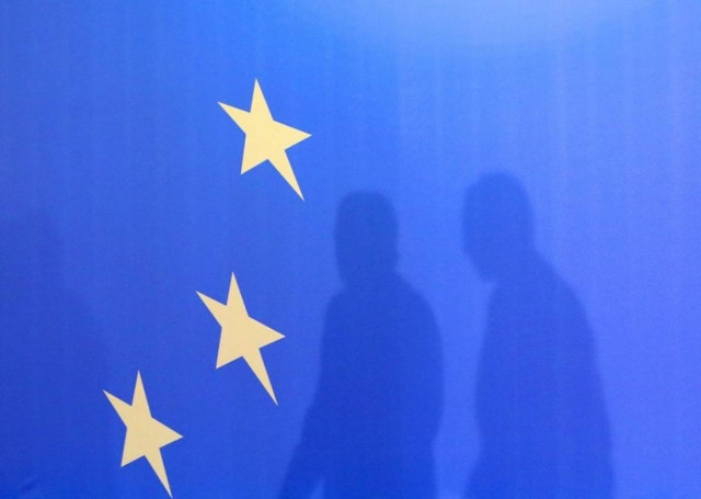 FT: Πρόταση για αύξηση αρμοδιοτήτων της Κομισιόν