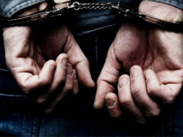 Σύλληψη για ξυλοδαρμό μετανάστη στην Πάτρα