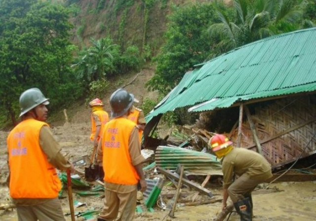 Δεκάδες νεκροί από κατολισθήσεις στο Μπαγκλαντές