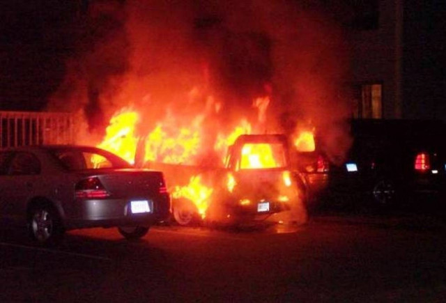 Πυρκαγιά σε φορτηγάκι στο Μαρούσι