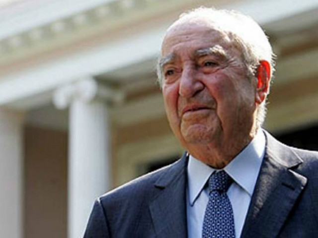 Χαμός στο Facebook: Ο Μητσοτάκης κάνει... βουντού! (pic)