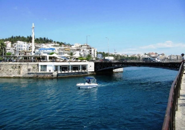 Διακοπή λειτουργίας κινητής γέφυρας πορθμού Ευρίπου για τον Ιούλιο