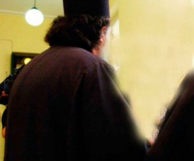 Ιερείς πλαστογράφησαν την μισθοδοσία τους και... πήραν αύξηση