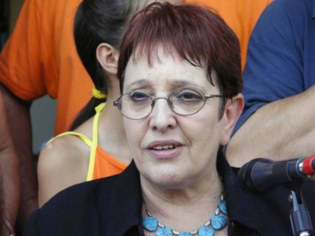 Φώτο: Και όμως... Είναι η Αλέκα Παπαρήγα στα νιάτα της